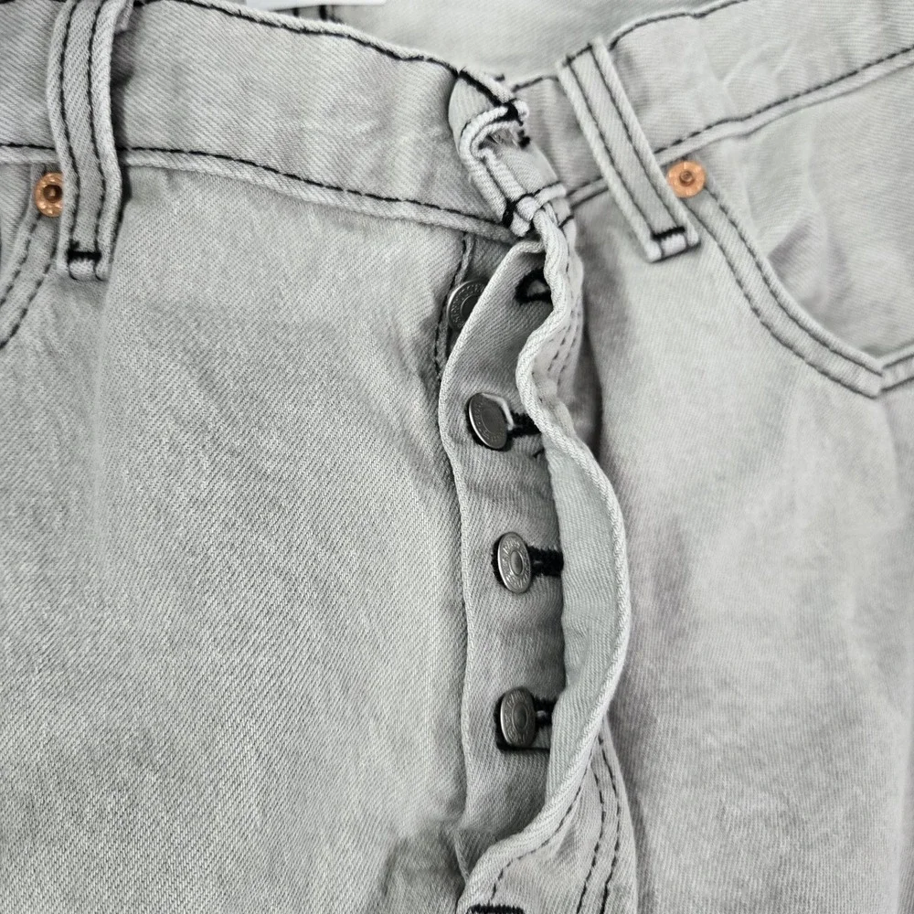 VINTAGE‎ Levi's 501 93 Men Jeans 33X32 Gray Denim Straight Leg Button 30